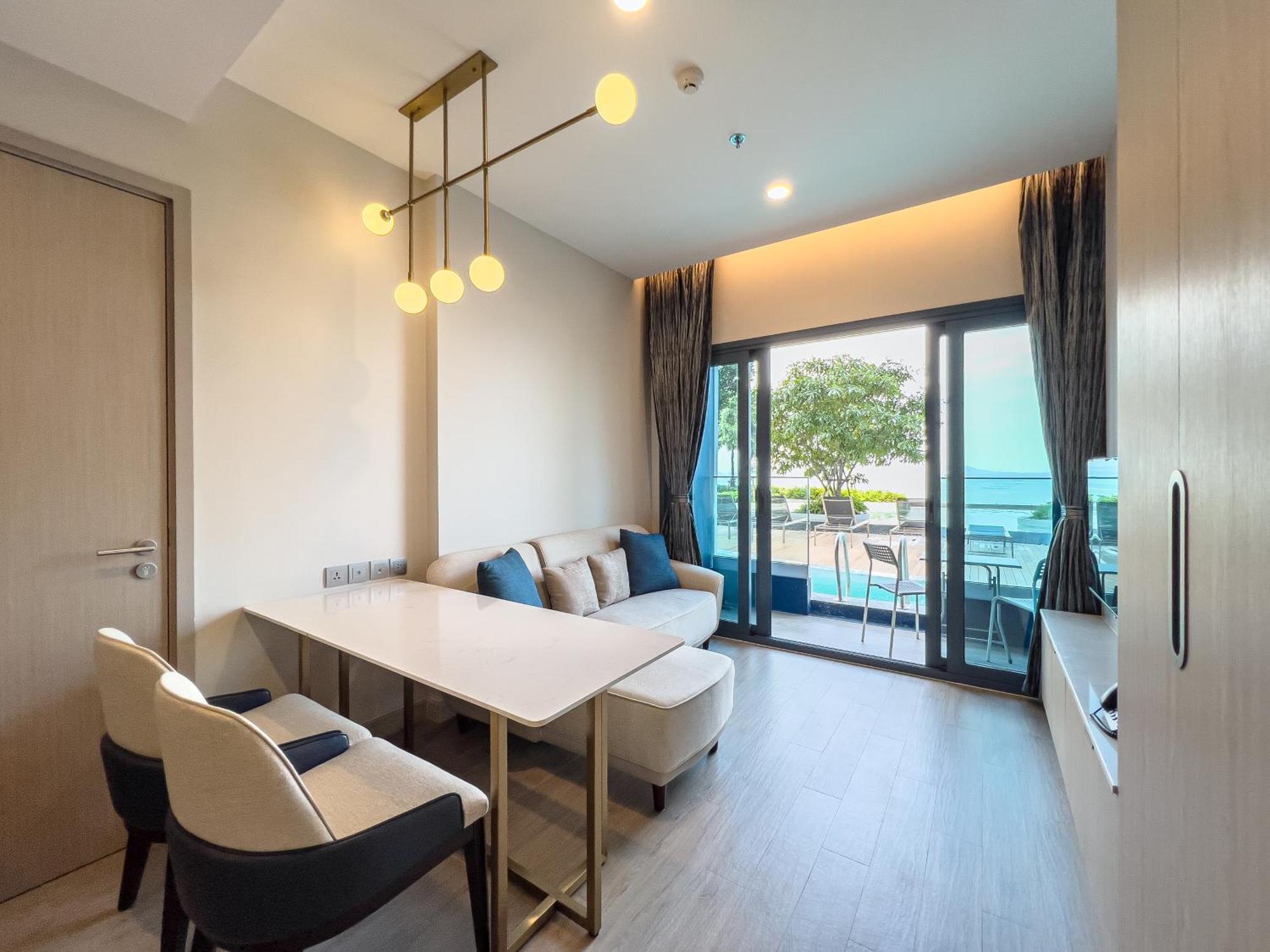 S Sriracha Hotel & Residence 시 라차 외부 사진