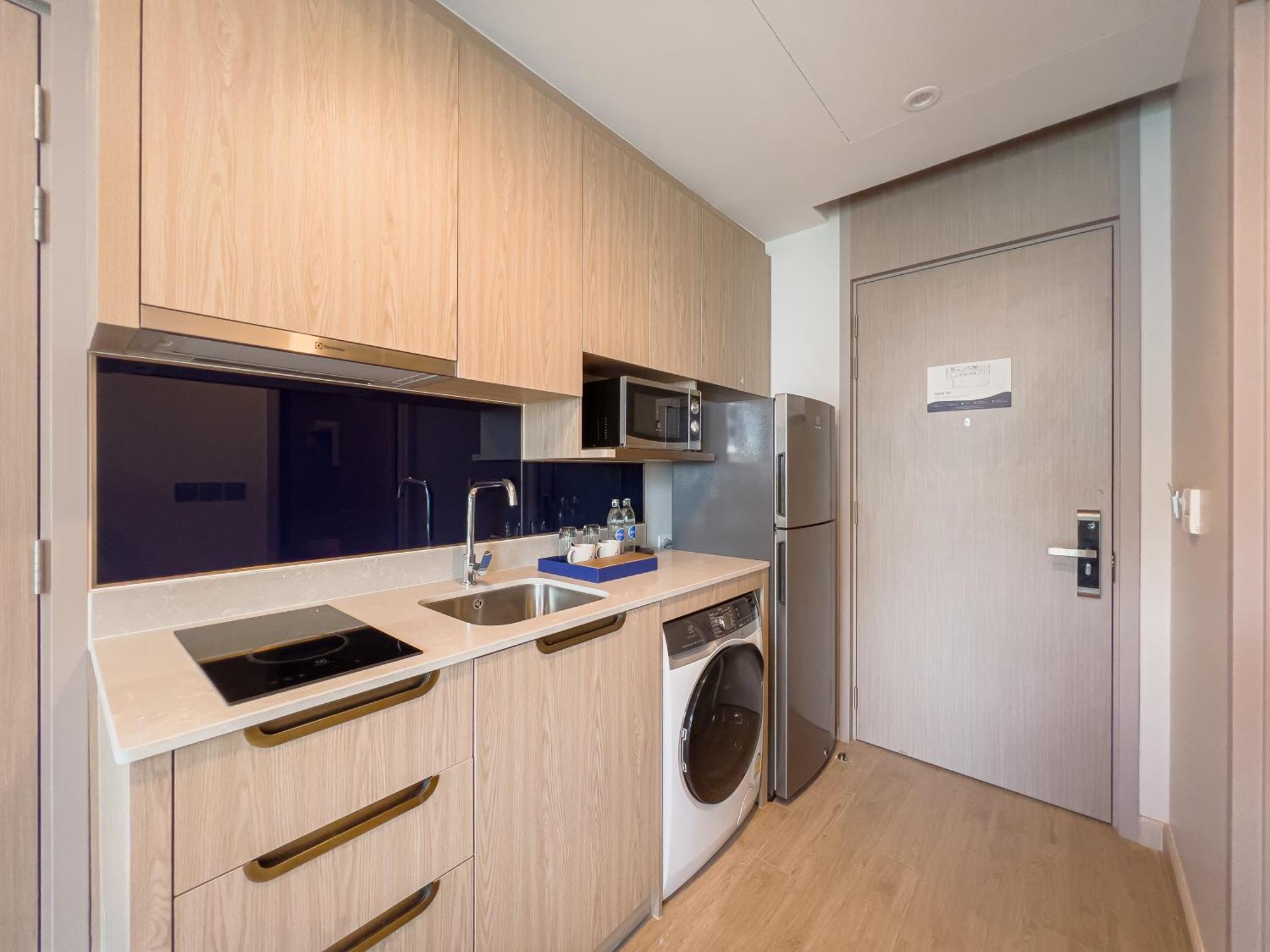 S Sriracha Hotel & Residence 시 라차 외부 사진