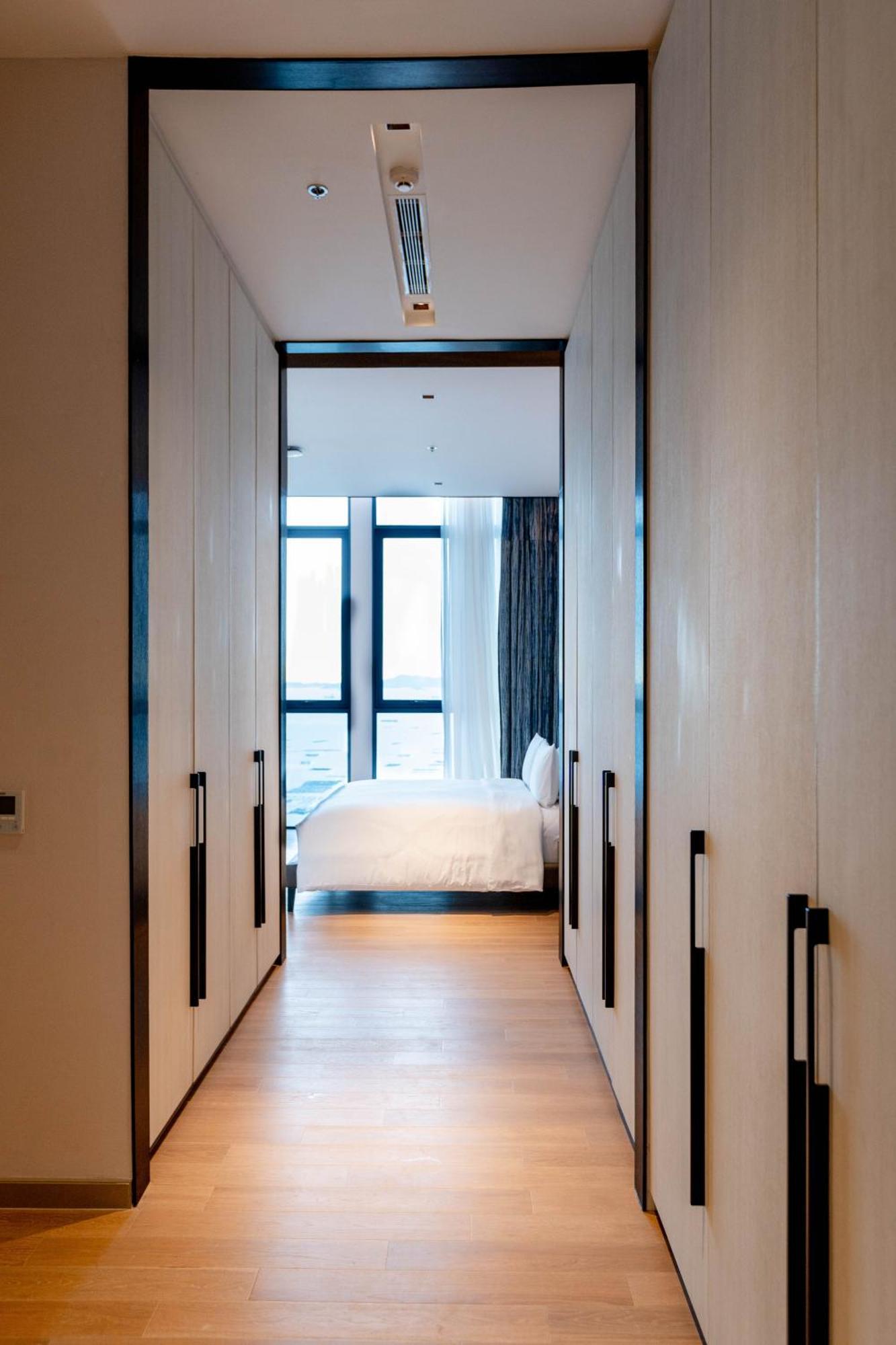 S Sriracha Hotel & Residence 시 라차 외부 사진