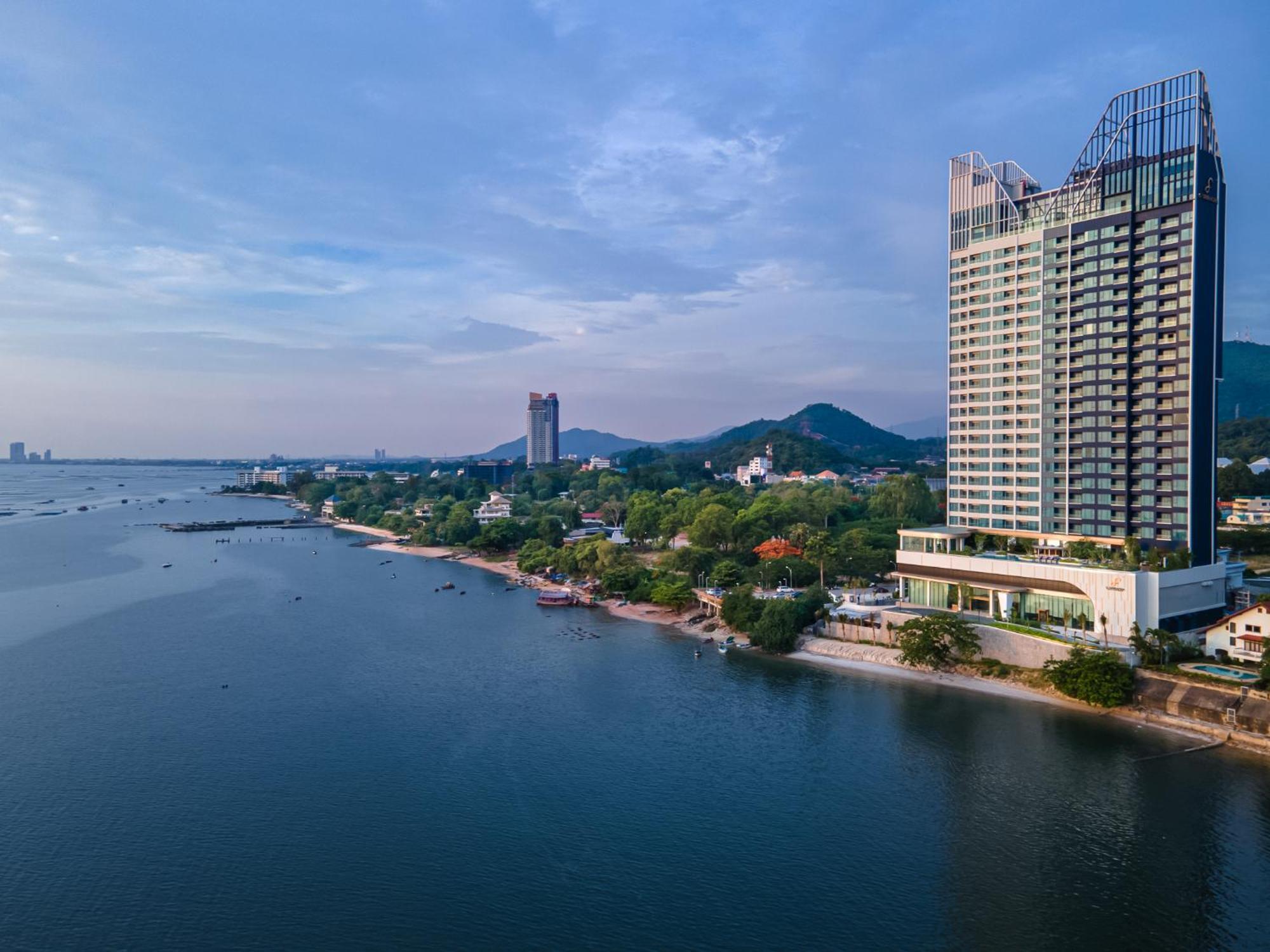 S Sriracha Hotel & Residence 시 라차 외부 사진